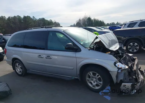 2004 Dodge Grand Caravan Sxt z USA, uszkodzony, nr VIN 2D4GP44L64R530848